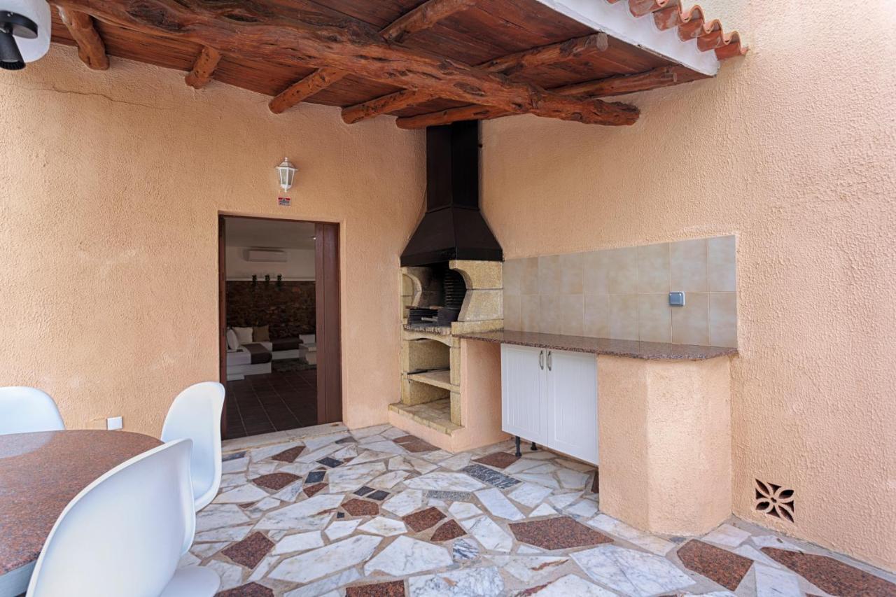 Villa Cana Simona Sant Jordi de ses Salines Exterior photo